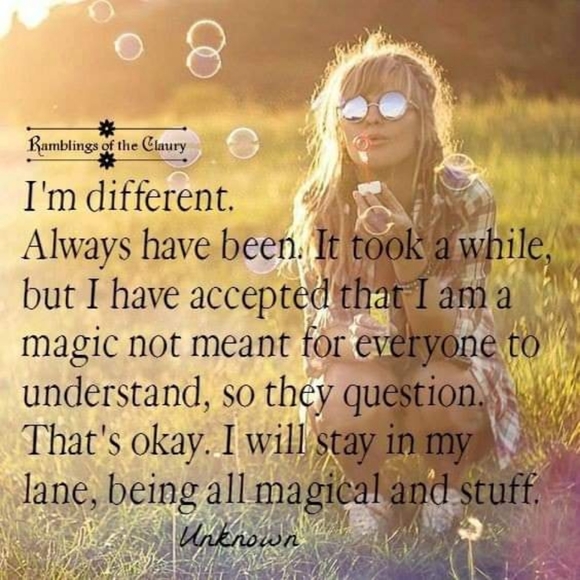 I'm in2 jewels,art,clothes, boho,hippie,accessories of any kind.Beautiful things - Picture 6 of 10